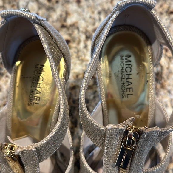 EUC Michael Kors Damita Platform Wedge - Gold 8.5M - Picture 4 of 8